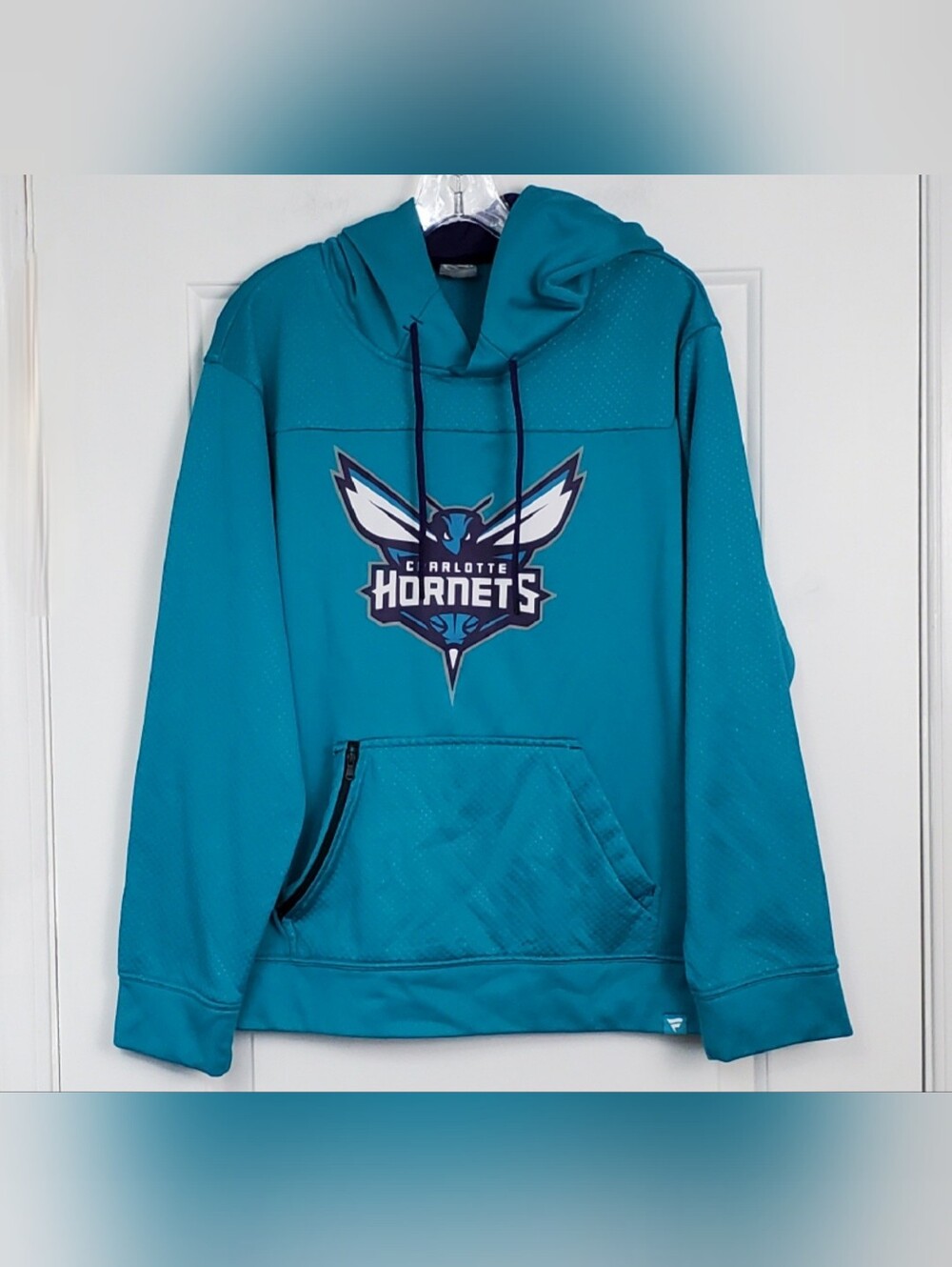 Fanatics Mens NBA Charlotte Hornets Teal Reserve Defender Pullover Hoodie Size M